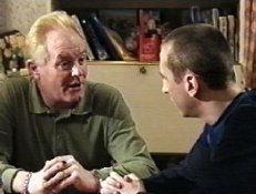 Bruce Jones as Les Battersby
